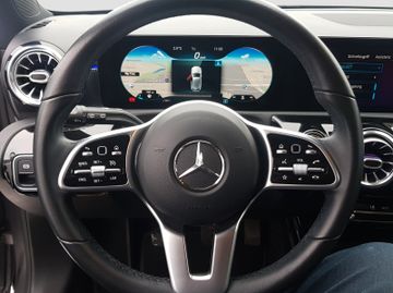 Fotografie 12 des Mercedes-Benz A 160 Progressive Paket:Business High-End