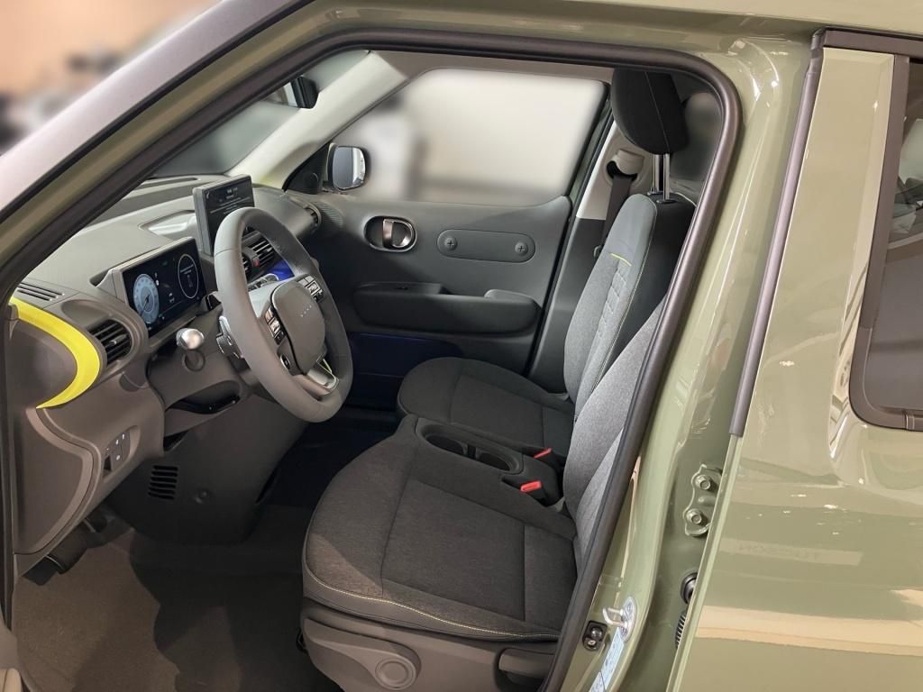 Fahrzeugabbildung Hyundai INSTER Cross EV 49 kWh KlimaA Navi SHZ KeyLess