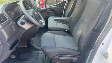 Renault Master - 10