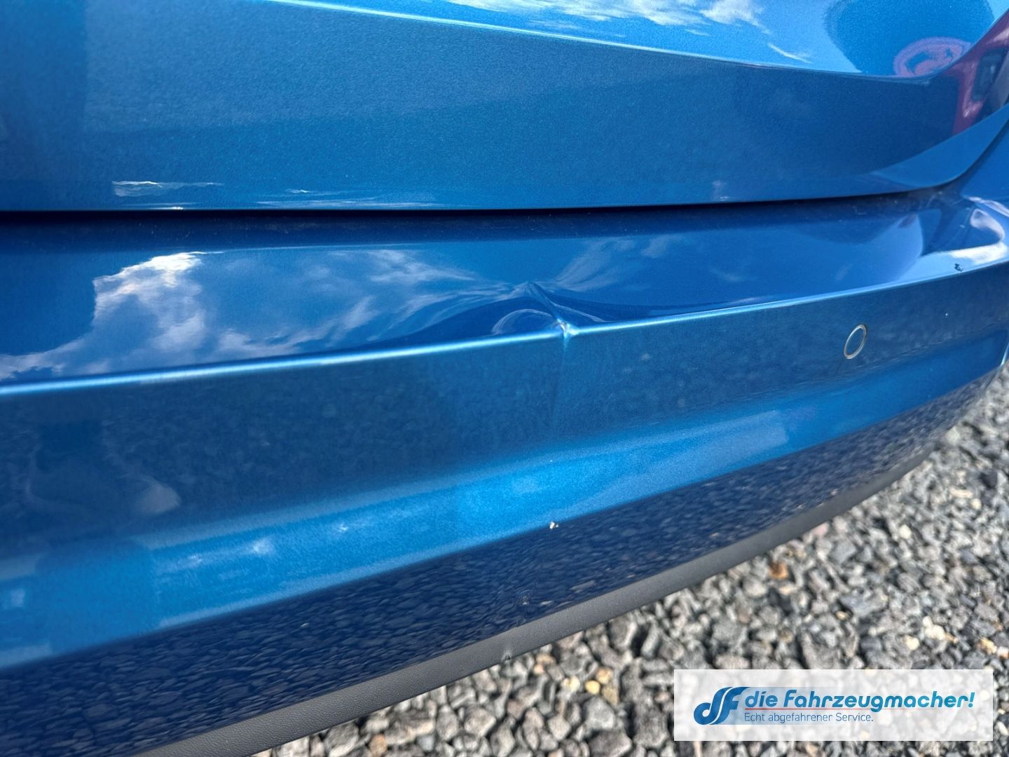 Fahrzeugabbildung Volkswagen Touran Highline 2,0TDi Pano *EXPORT