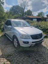Mercedes-Benz zu verkaufen  ML 320 D - Mercedes-Benz ML 320 Gebrauchtwagen in Mülheim (Ruhr)