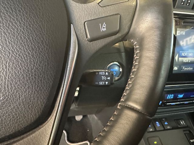 Toyota Auris Touring Sports Hybrid Free Style