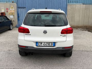 Volkswagen Tiguan - 5