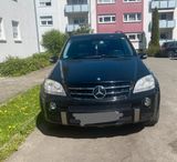 Mercedes-Benz Mercedes Benz ML 63 AMG - aus 2006: Mercedes Ml