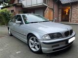 BMW 3er  6 Zylinder mit Vollaussattung - BMW aus 1998: 3er