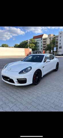 Porsche Panamera Gts 4,8