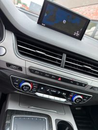Audi Q7 - 10