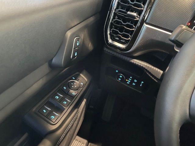 Fahrzeugabbildung Ford Ranger XLT 4x4 Doppelkabine AHK Navi Digitales C