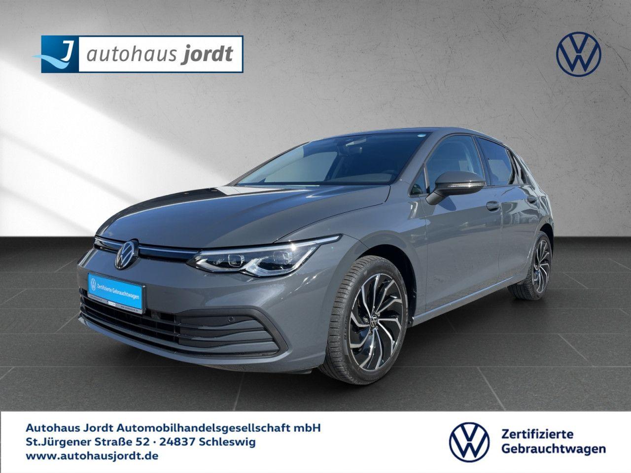 Volkswagen Golf VIII 1.5 TSI OPF Life 6-Gang Navi SHZ ACC