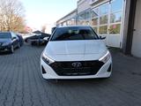 Hyundai i20 AUTOMATIK VOLL-LED APPLE KAMERA SHZ LHZ AHK - Hyundai i20: mit Anhängerkupplung