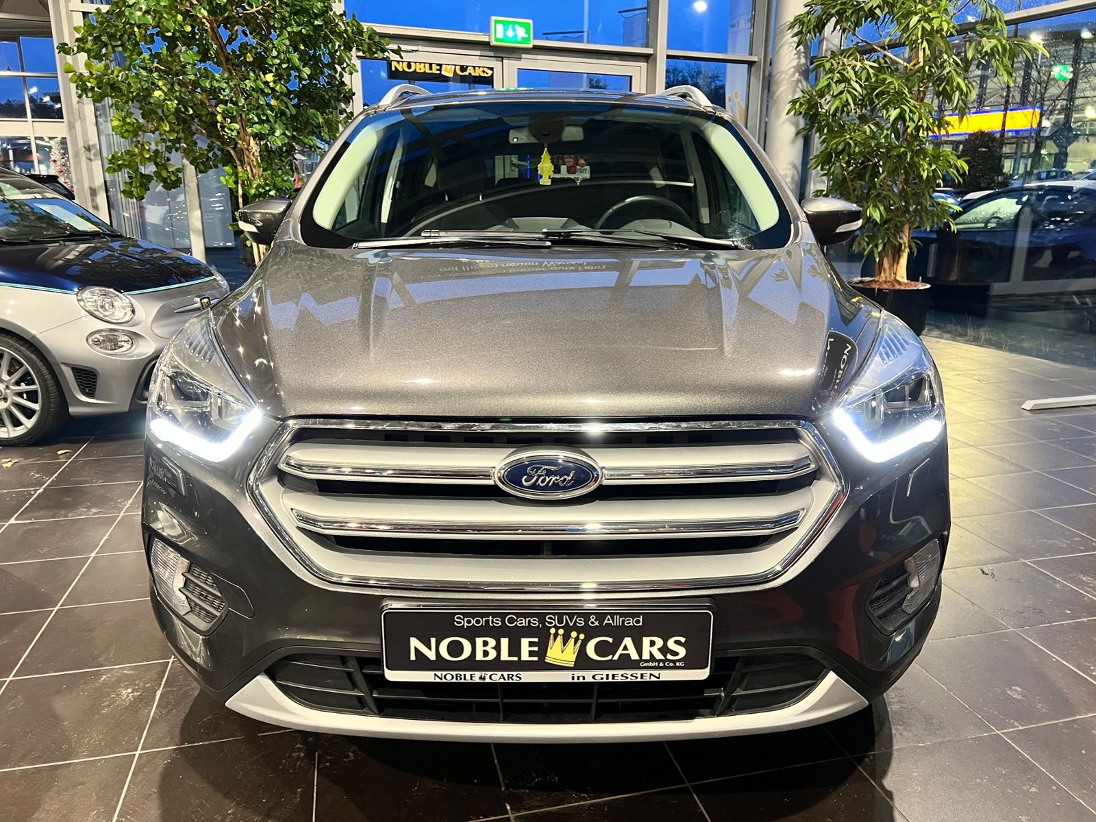 Fahrzeugabbildung Ford Kuga Cool & Connect AHK SHZ NAVI KLIMA