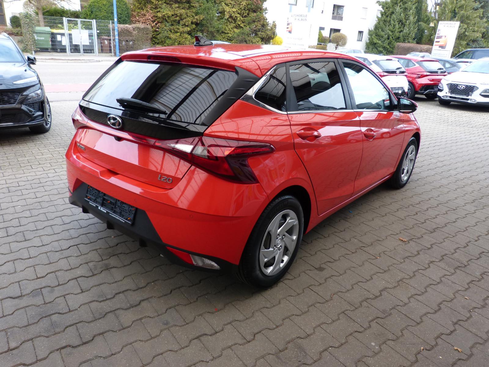Hyundai i20 KAMERA  APPLE  SHZ  LHZ KLIMA