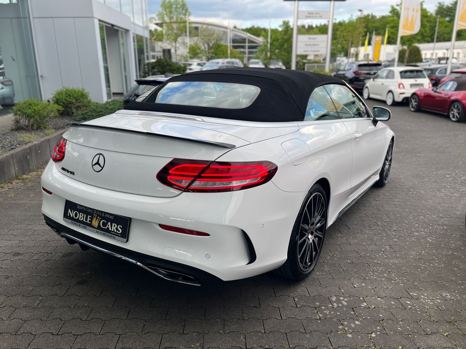 Fahrzeugabbildung Mercedes-Benz C 200 Cabrio AMG Line LED NAV RFK SHZ ALU