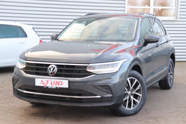 Volkswagen Tiguan 2.0 TDI Life DSG Navi LED AHK ACC Kamera