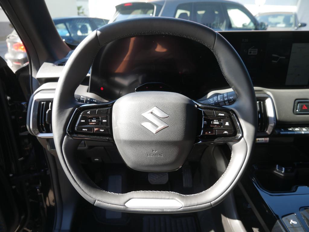 Suzuki e Vitara eAxle Comfort+ NAVI ACC LED PANO 360°