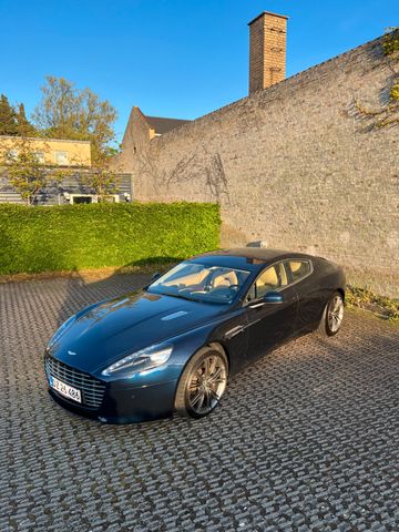 Aston Martin Rapide S V12