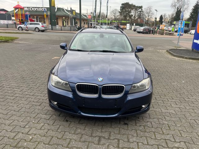 BMW 320 Baureihe 3 Touring 320d xDrive