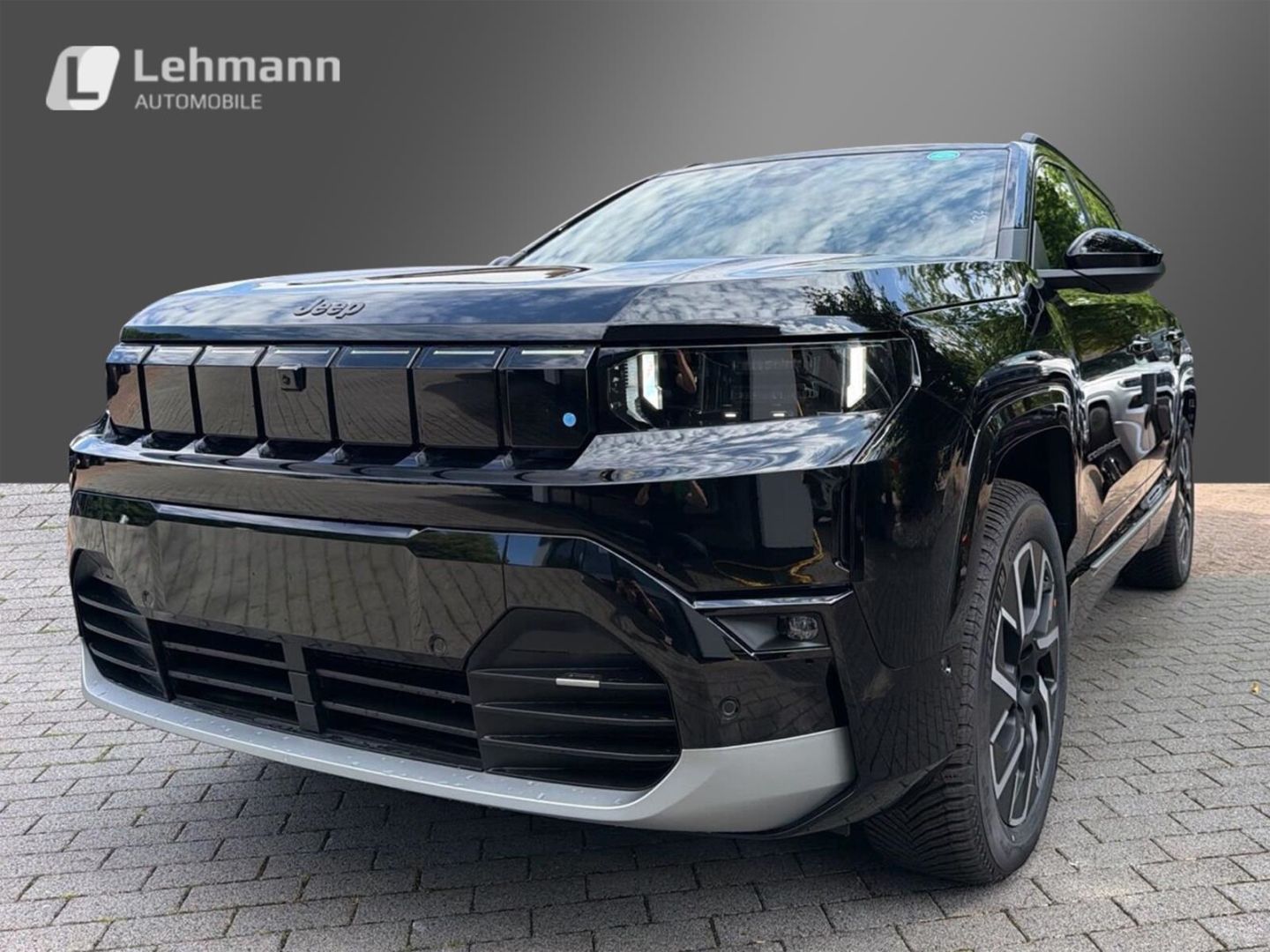 Fahrzeugabbildung Jeep Compass NEW MY26 ELEKTRO FIRST EDITION -VOLL- Pa