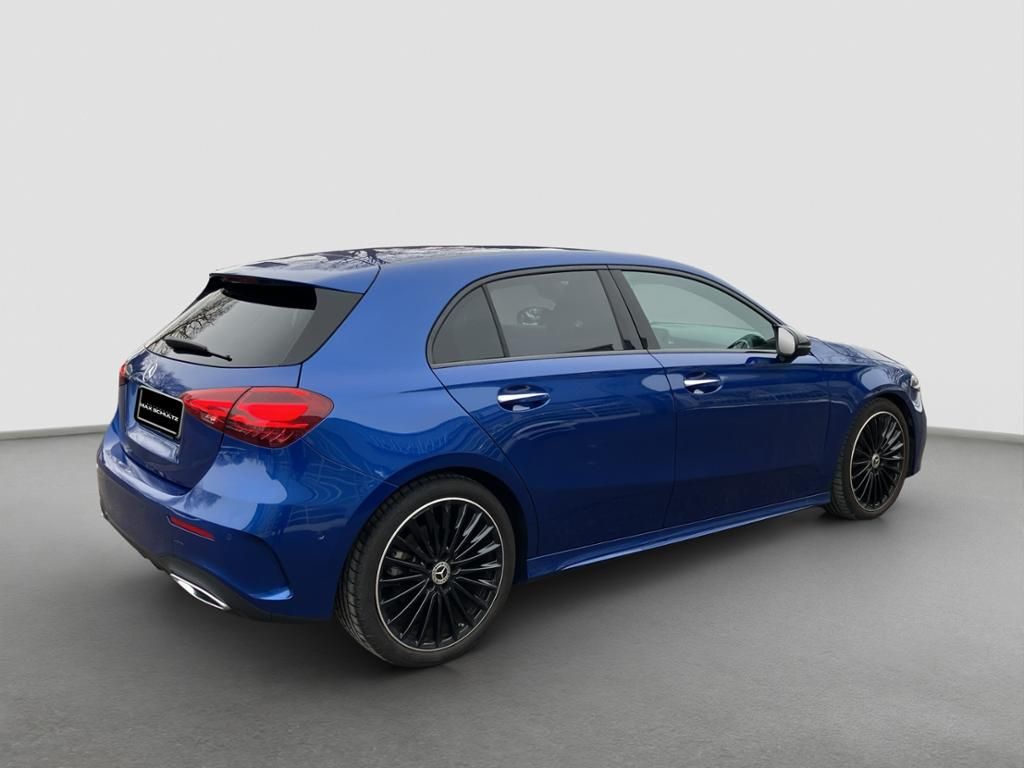 Fahrzeugabbildung Mercedes-Benz A 200 Kompaktlimousine AMG Line+Night Paket*PDC