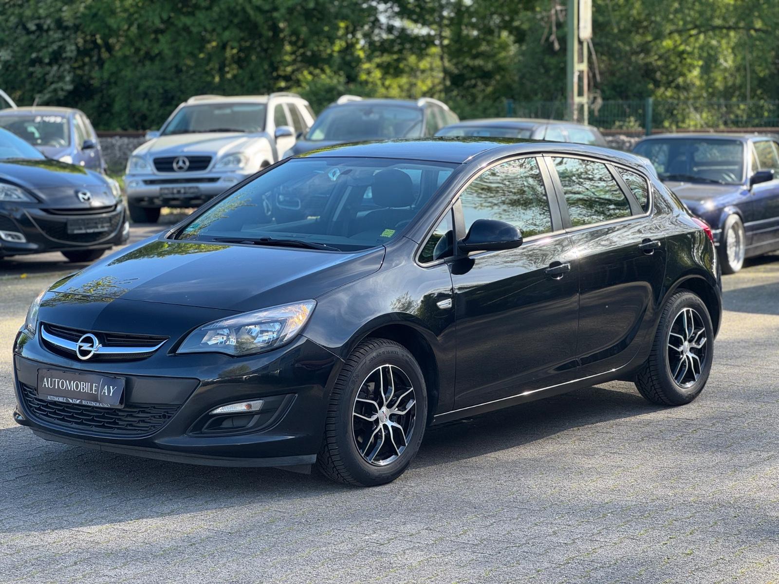 Opel Astra J Lim. 5-trg. Selection*ZAHNRIEMEN NEU