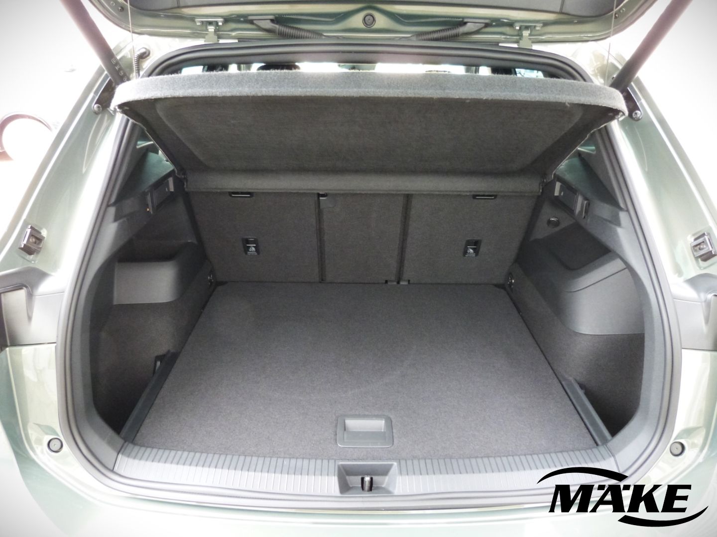 Tiguan 2.0 TDI DSG,4Motion R-Line,DCC,ACC,AHK,IQ