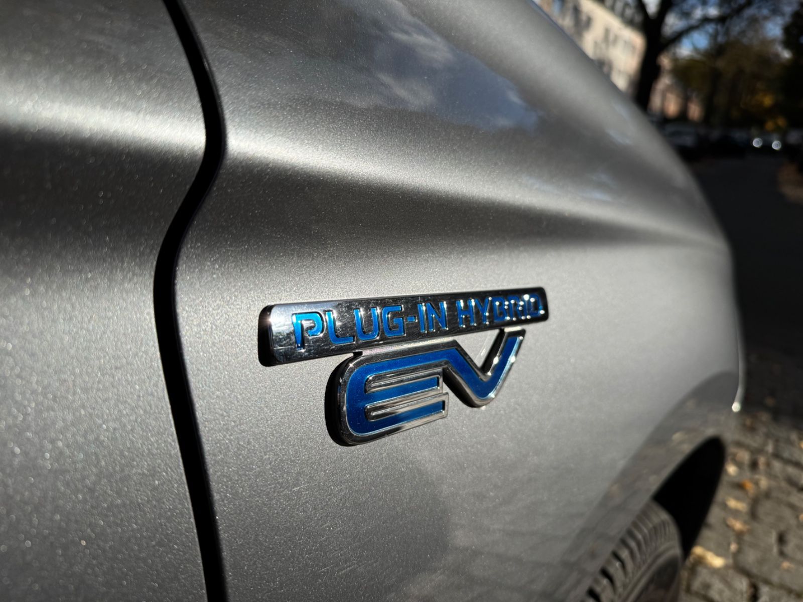 Fahrzeugabbildung Mitsubishi Outlander PHEV Intense 4WD*KEYLESS*KAMERA