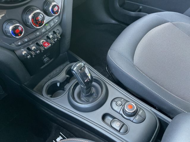 Fahrzeugabbildung MINI Cooper Countryman Autom.Einparkhilfe, Sitzheizun