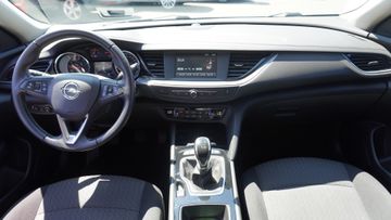 Opel Insignia - 12