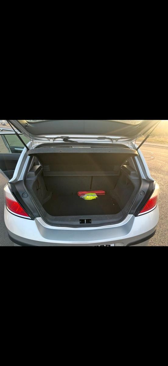 Opel Astra 2005 — photo 8