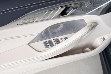 2025 Alpina B8 — миниатюра 14