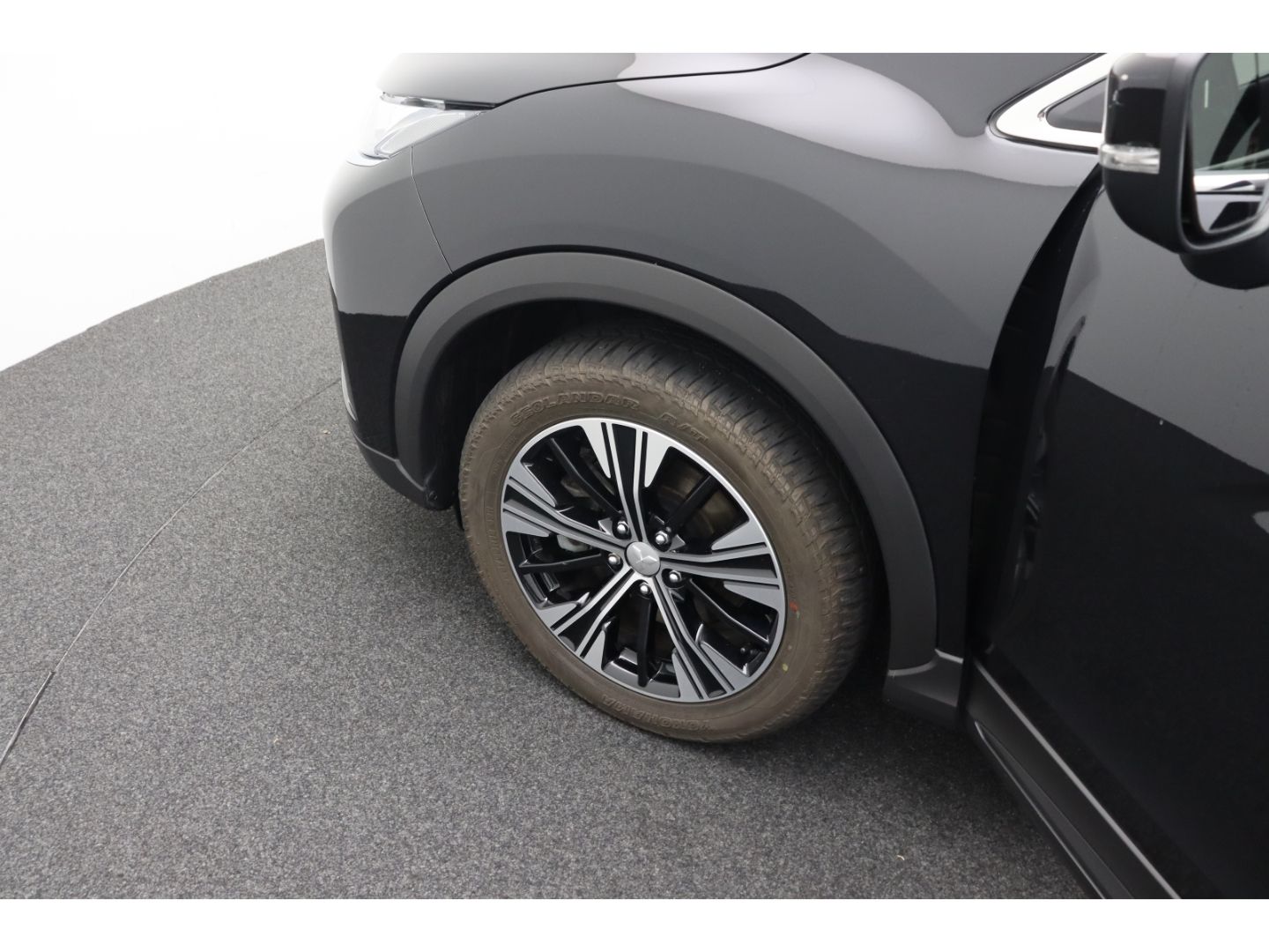 Fahrzeugabbildung Mitsubishi Eclipse Cross Diamant Edition 2WD Kamera SHZ