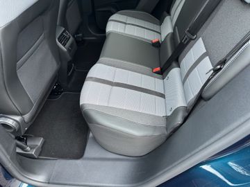 Fotografie 14 des Opel Grandland (X) Grandland 1.2 Ultimate Allwetter Matrix Head-Up