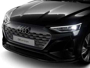 صورة 8 لـ 2023 AUDI Q8 E-TRON