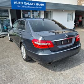 Mercedes E 200 - 9