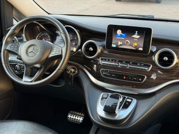 Mercedes V 250 - 10