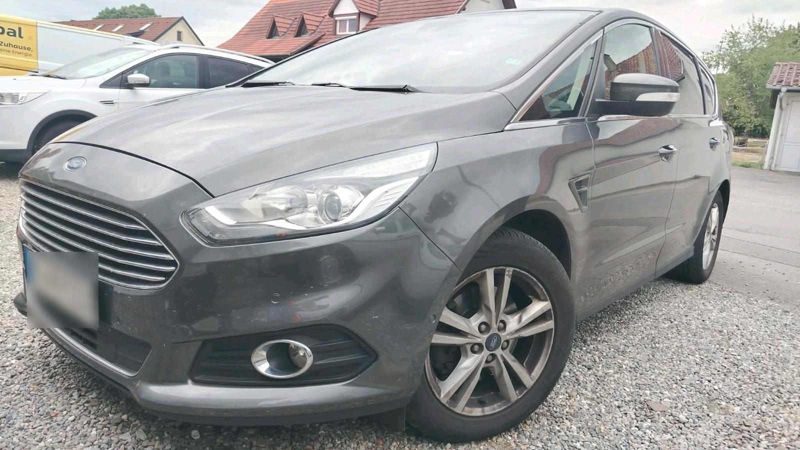Ford S-Max