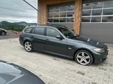 BMW 325i Touring -LCI - BMW 325 mit Benzin-Antrieb: Kombi