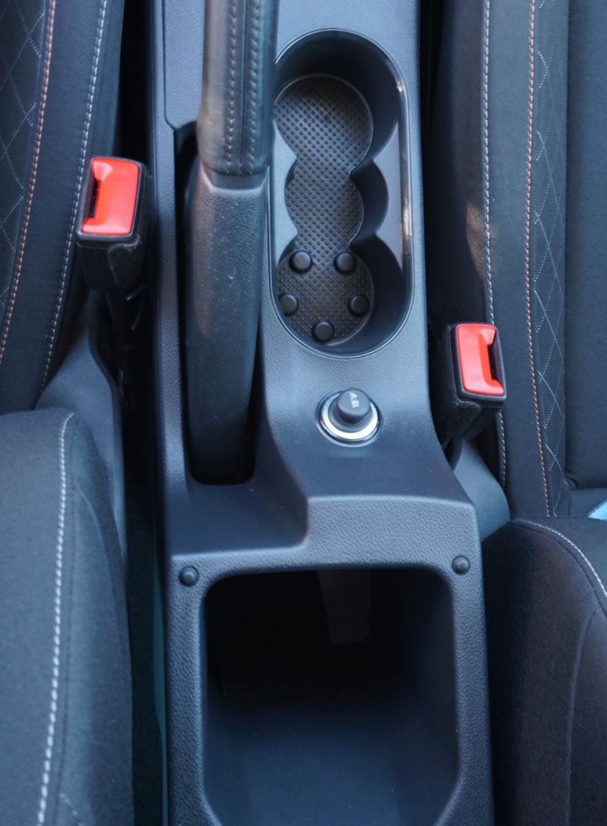 Fahrzeugabbildung SKODA Scala Ambition, Kamera, Navi, CarPlay, AHK