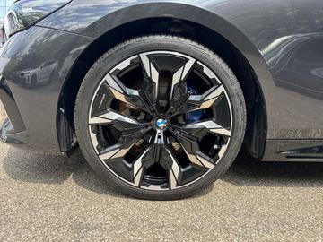 BMW 540d xDrive M Sportpaket Head-Up DAB LED RFK