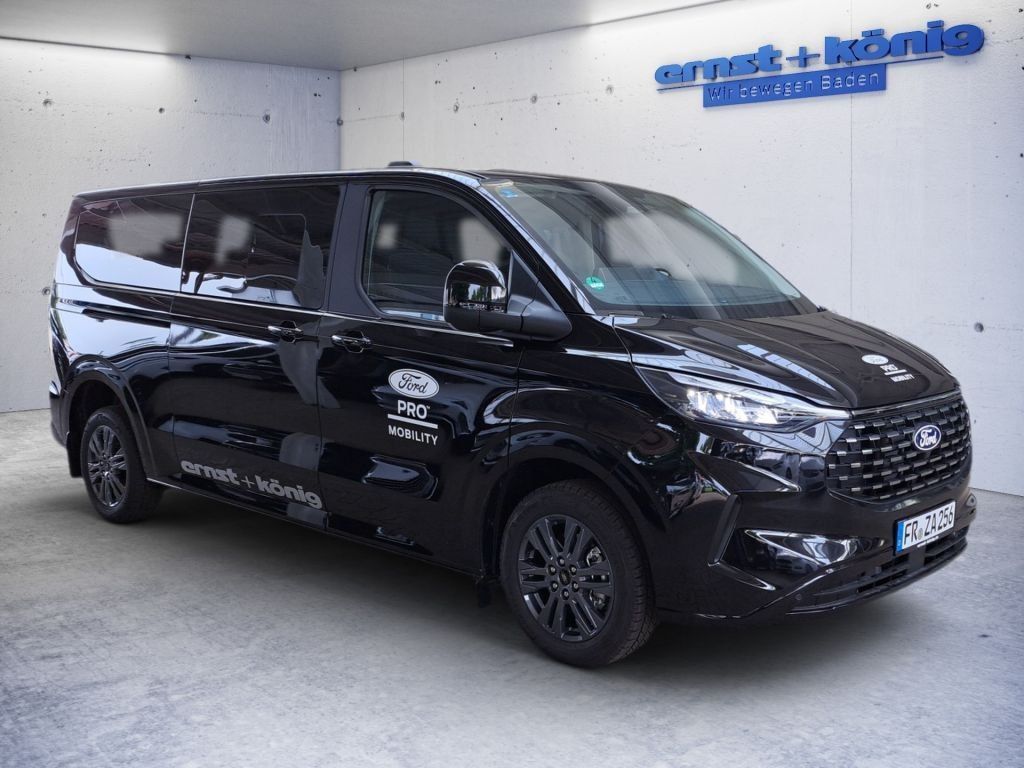 Ford Tourneo Custom 320 L2H1 VA Autm. Titanium imagem 2