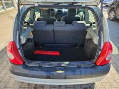 Fahrzeugabbildung Clio II Emotion tüv bis 05.2026