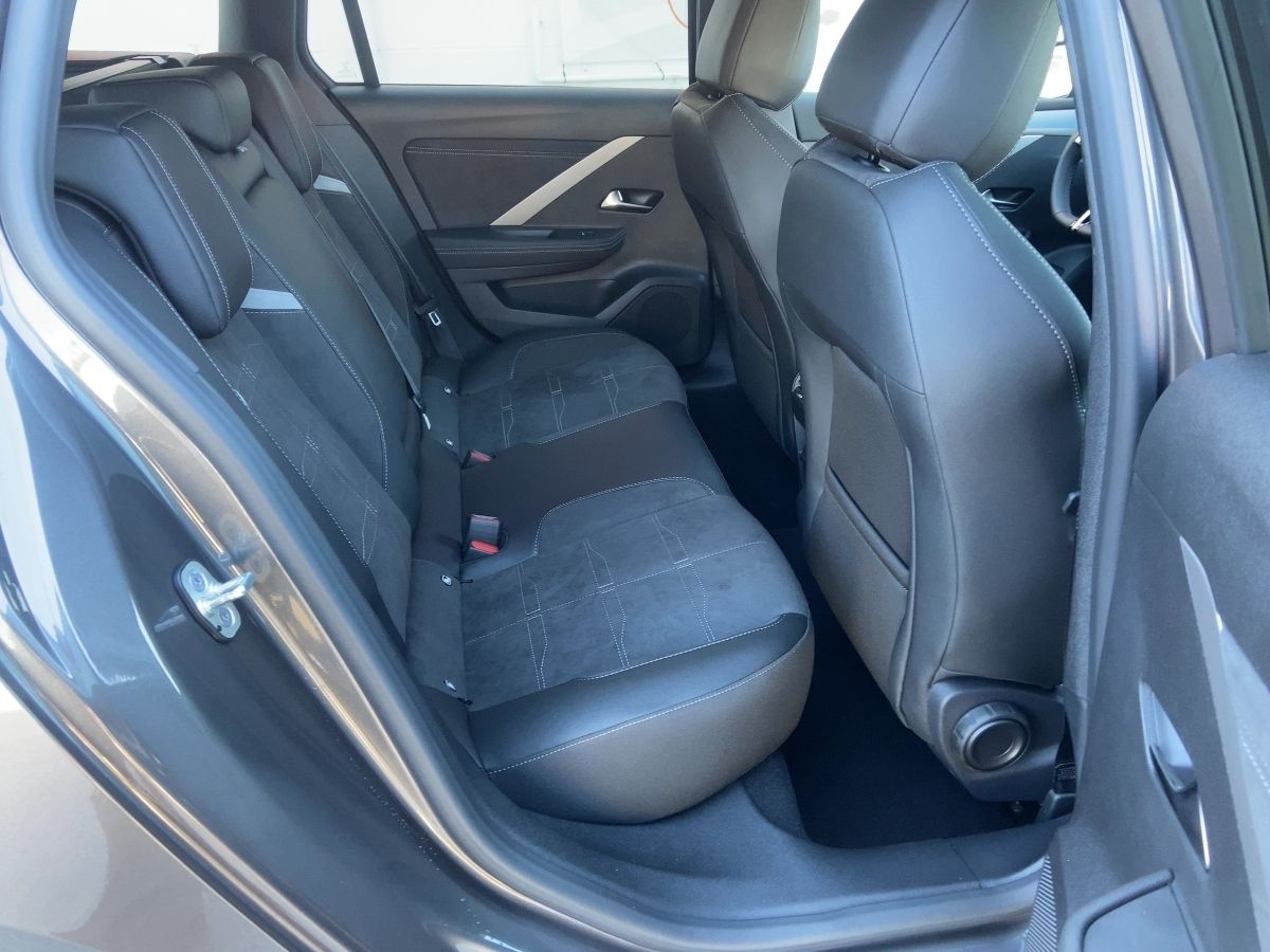 Opel Astra - Bild 12