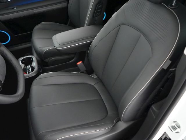 IONIQ 5 UNIQ 77,4kWh ALLRAD+VOLL LED+NAVI+360 GR