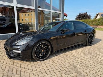 Porsche Panamera - 2