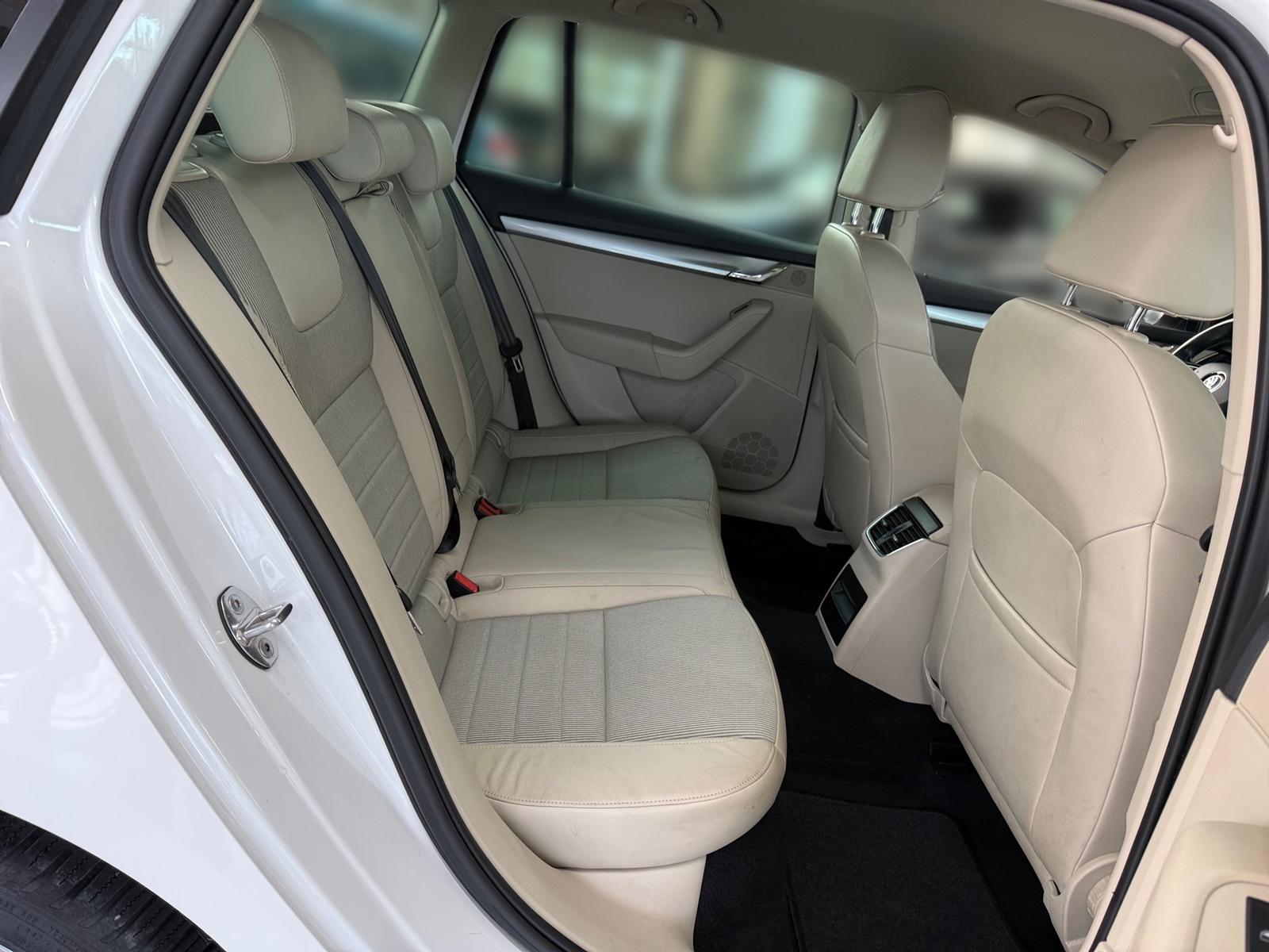 Skoda Octavia Combi 1.4 TSi Automatik Ambition Xenon