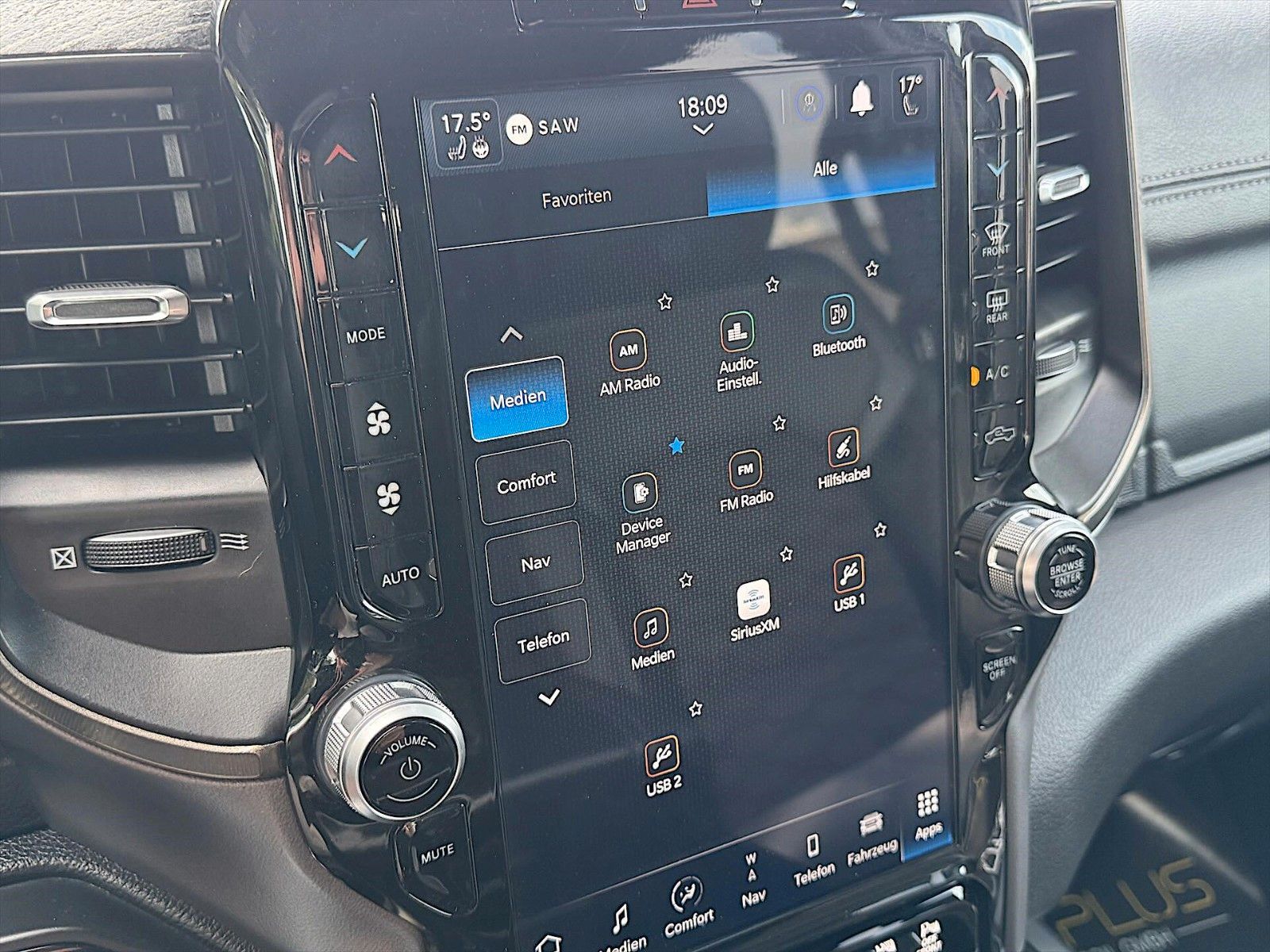 Fahrzeugabbildung Dodge RAM 5.7 V8 HEMI BLACK Edition Offroad 4x4 Tesla