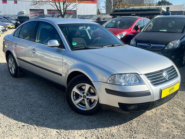 Volkswagen Passat 2.0*Klima*SitzH*Allwetter*TÜV NEU