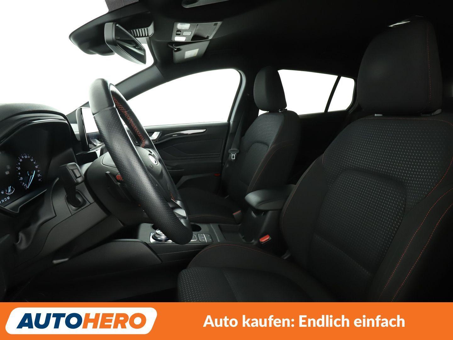 Ford Focus 1.5 EcoBoost ST-Line Aut.*NAVI*LED*CAM*