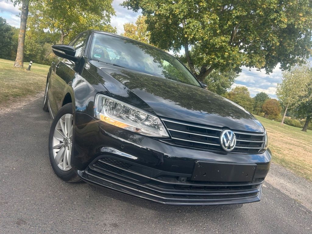 Image of Volkswagen Jetta