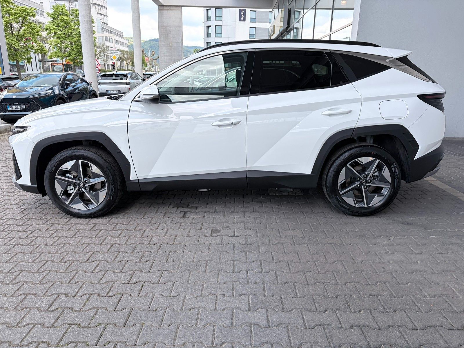 Fahrzeugabbildung Hyundai Tucson 1.6 T-GDI Trend Kamera,LED,Matrix,Navi,LM